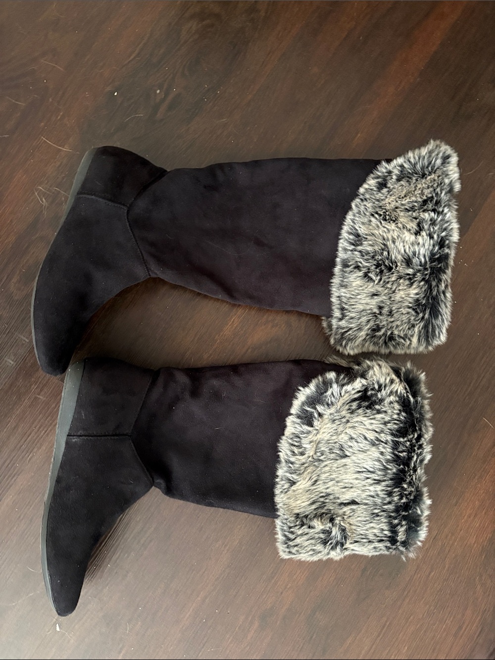 Report Black Knee-High Boots with Faux Fur Cuffs